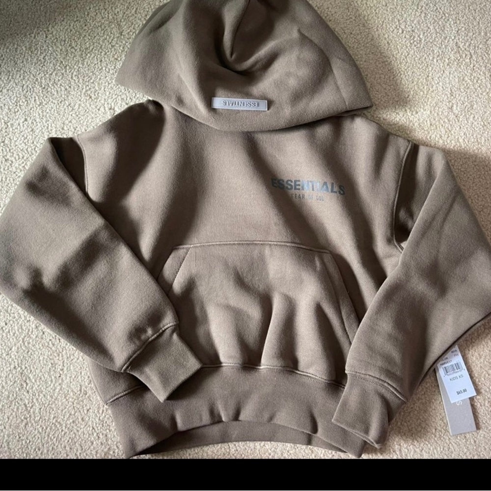 DISO Fear of god essentials 2t or 4t xxs or xs harvest or taupe